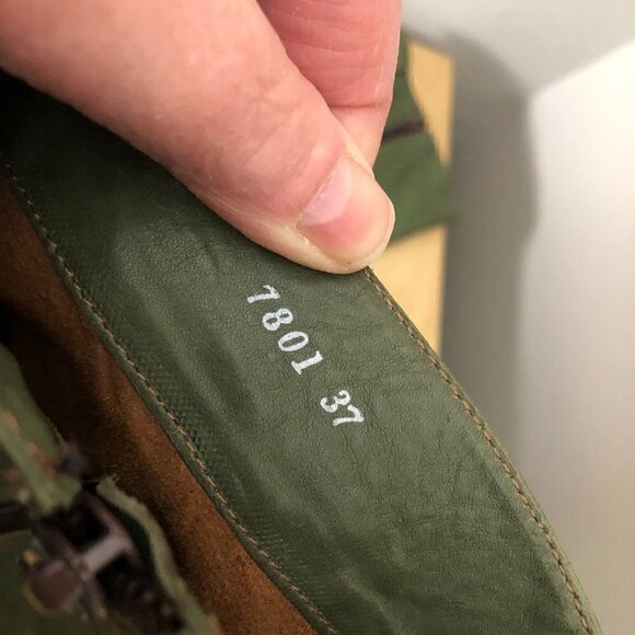 Zandalee Gamuzo Quilted & Buckled Boots - Made in Italy - Picture 4 of 12